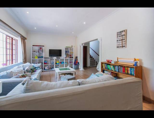 5 BEDROOM HOUSE FOR SALE IN DUNVEGAN